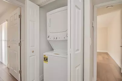 4240 Village Dr #B, Delray Beach, FL 33445 - Photo 15