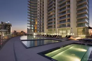 92 SW 3rd St, Miami, FL 33130 - Photo 13