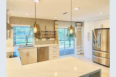 7470 NW 10th Ct, Plantation, FL 33313 - Photo 7