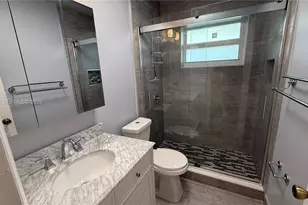 2115 NE 42nd Ct, Lighthouse Point, FL 33064 - Photo 13