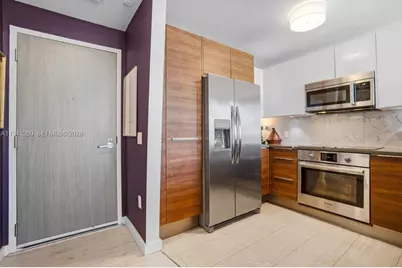 601 NE 27th St #1505, Miami, FL 33137 - Photo 3