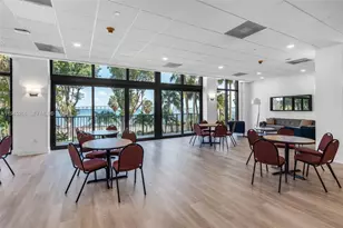 1450 Brickell Bay Dr, Miami, FL 33131 - Photo 37