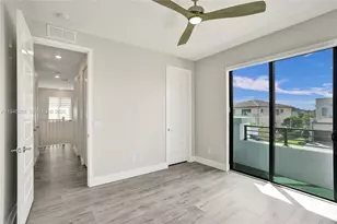 10795 Oceano Wy, Parkland, FL 33076 - Photo 9