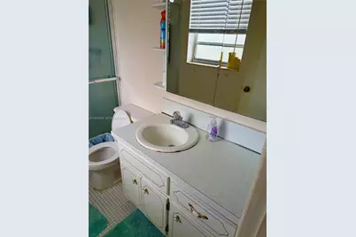 [Address not provided], Hallandale Beach, FL 33009 - Photo 19