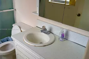 [Address not provided], Hallandale Beach, FL 33009 - Photo 19