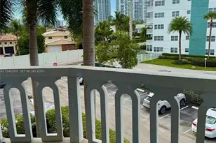 [Address not provided], Hallandale Beach, FL 33009 - Photo 25