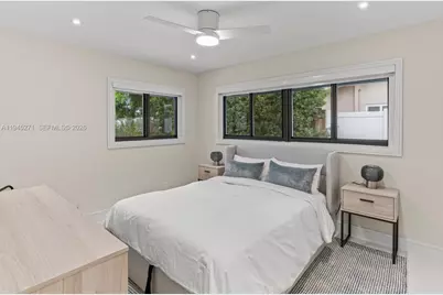 511 SE 14th St #1, Pompano Beach, FL 33060 - Photo 15