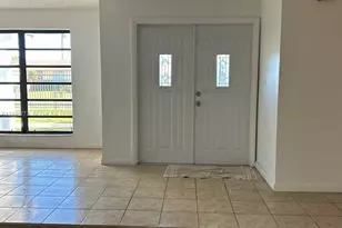 17330 SW 109th Ave, Miami, FL 33157 - Photo 9