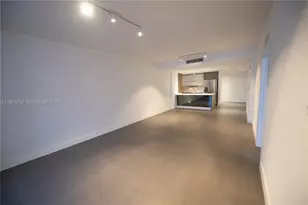 600 NE 27th St, Miami, FL 33137 - Photo 11