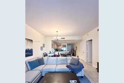 1060 Brickell Ave #2415, Miami, FL 33131 - Photo 1