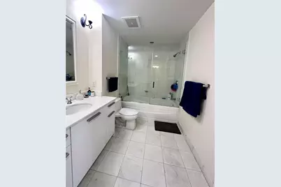 1060 Brickell Ave #2415, Miami, FL 33131 - Photo 3