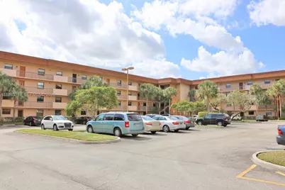 4940 E Sabal Palm Blvd #203, Tamarac, FL 33321 - Photo 1