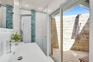 620 W Palmetto Park Rd, Boca Raton, FL 33486 - Photo 11