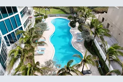 1200 Holiday Dr #308, Fort Lauderdale, FL 33316 - Photo 19