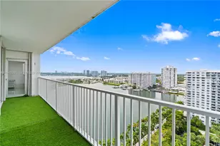 2851 NE 183rd St, Aventura, FL 33160 - Photo 23