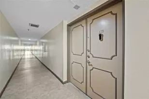 17890 W Dixie, North Miami Beach, FL 33160 - Photo 5