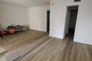 421 NE 1st St, Hallandale Beach, FL 33009 - Photo 5