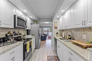 13355 SW 16th Ct, Pembroke Pines, FL 33027 - Photo 1