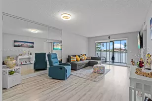 13355 SW 16th Ct, Pembroke Pines, FL 33027 - Photo 5