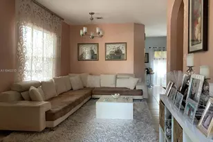 9260 SW 220th St, Cutler Bay, FL 33190 - Photo 3