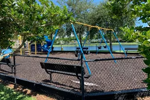 9260 SW 220th St, Cutler Bay, FL 33190 - Photo 19