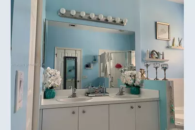 9260 SW 220 St, Cutler Bay, FL 33190 - Photo 13