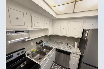 1535 SE 15th St #202, Fort Lauderdale, FL 33316 - Photo 3