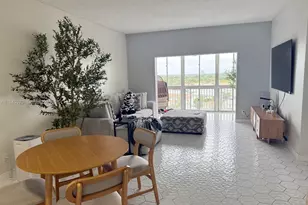 4200 Hillcrest Dr, Hollywood, FL 33021 - Photo 1