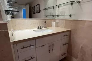 19707 Turnberry Way, Aventura, FL 33180 - Photo 23
