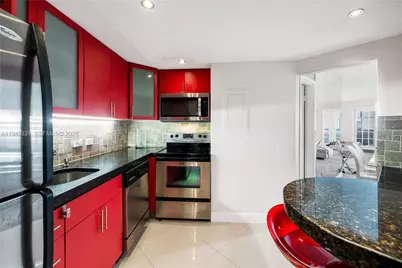 801 Brickell Bay Dr #1262, Miami, FL 33131 - Photo 13