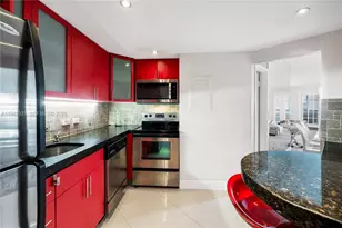 801 Brickell Bay Dr, Miami, FL 33131 - Photo 13