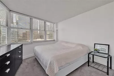 801 Brickell Bay Dr #1262, Miami, FL 33131 - Photo 19