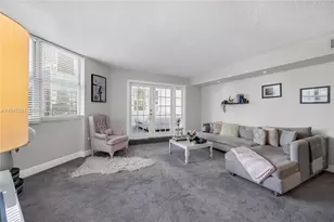 801 Brickell Bay Dr, Miami, FL 33131 - Photo 7