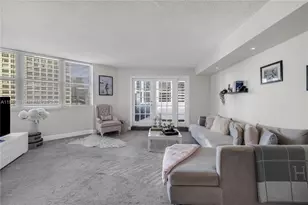 801 Brickell Bay Dr, Miami, FL 33131 - Photo 5