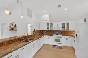 12200 SW 100th St, Miami, FL 33186 - Photo 11