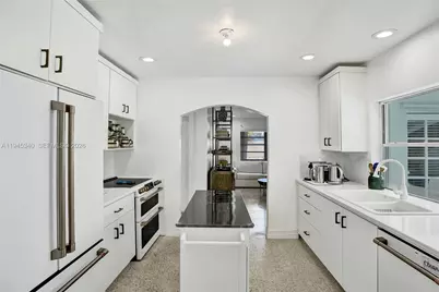 280 NE Spanish Ct #280, Boca Raton, FL 33432 - Photo 7