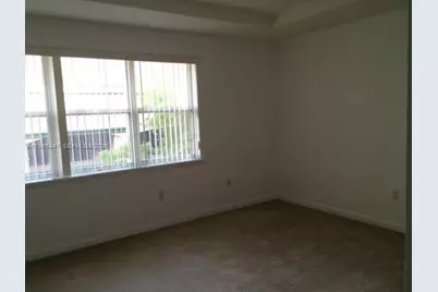 7973 NW 114th Pl #., Doral, FL 33178 - Photo 3