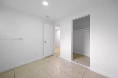 348 NE 58th St, Miami, FL 33137 - Photo 15