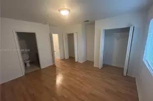 1916 Alamanda Way, Riviera Beach, FL 33404 - Photo 21