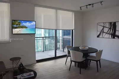 999 SW 1st Ave #2214, Miami, FL 33130 - Photo 5