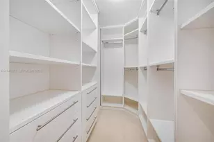 6365 Collins Ave, Miami Beach, FL 33141 - Photo 23