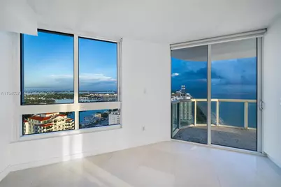 6365 Collins Ave #2901, Miami Beach, FL 33141 - Photo 31