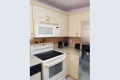 6103 NW 114th Pl #260, Doral, FL 33178 - Photo 13