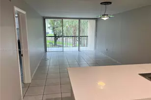10865 SW 112th Ave, Miami, FL 33176 - Photo 5
