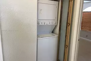 3559 W 74th Pl, Hialeah, FL 33018 - Photo 13