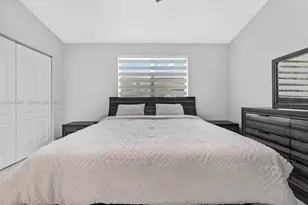 16618 NW 71st Ave, Miami Lakes, FL 33014 - Photo 13