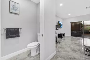 16618 NW 71st Ave, Miami Lakes, FL 33014 - Photo 17