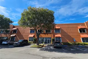 9613 NW 33rd St, Doral, FL 33172 - Photo 1