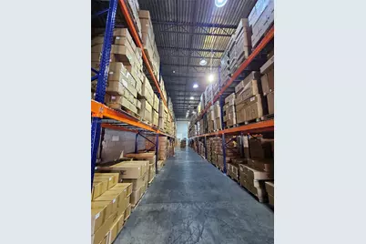 9613 NW 33rd St, Doral, FL 33172 - Photo 9