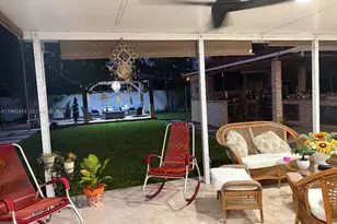 815 E 32nd St, Hialeah, FL 33013 - Photo 7